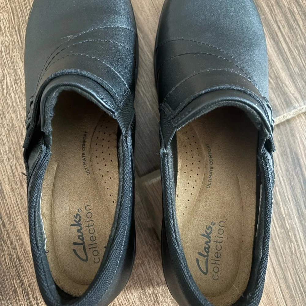 Clarks Women's May Marigold Slip-On Loafer size 7.5